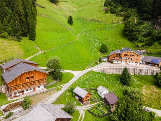 Image: Farm Chalet Jusciara
